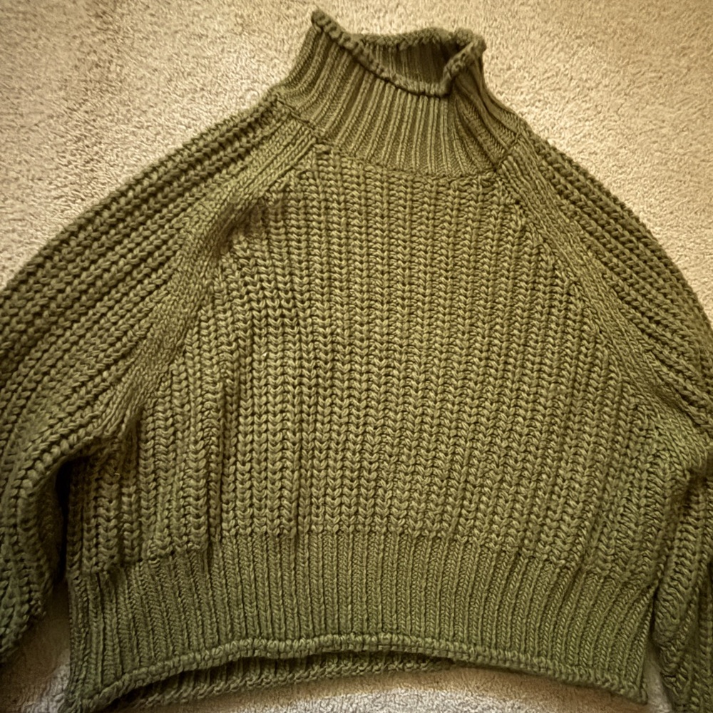 H&M sweater